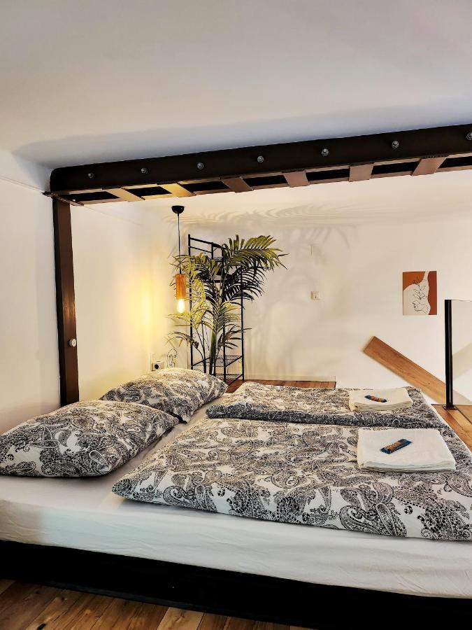 K21 "The Good Shepherd" Apartment Budapest Eksteriør bilde